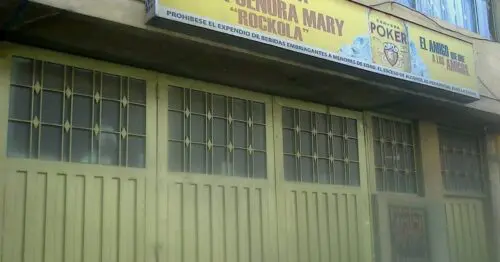 LA TIENDA DE LA SENORA MARY ROCKOLA LA TIENDA DE LA SENORA MARY ROCKOLA